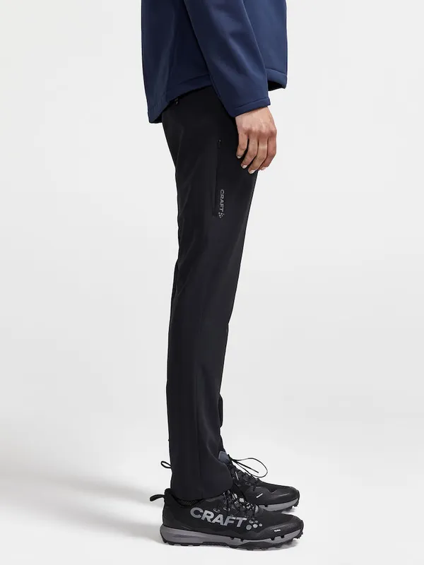 1910403-999000_CORE Explore Pants W_Closeup2.jpg